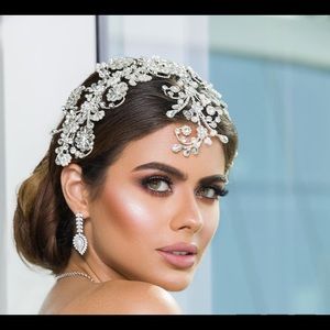 New gorgeous bride hair piece